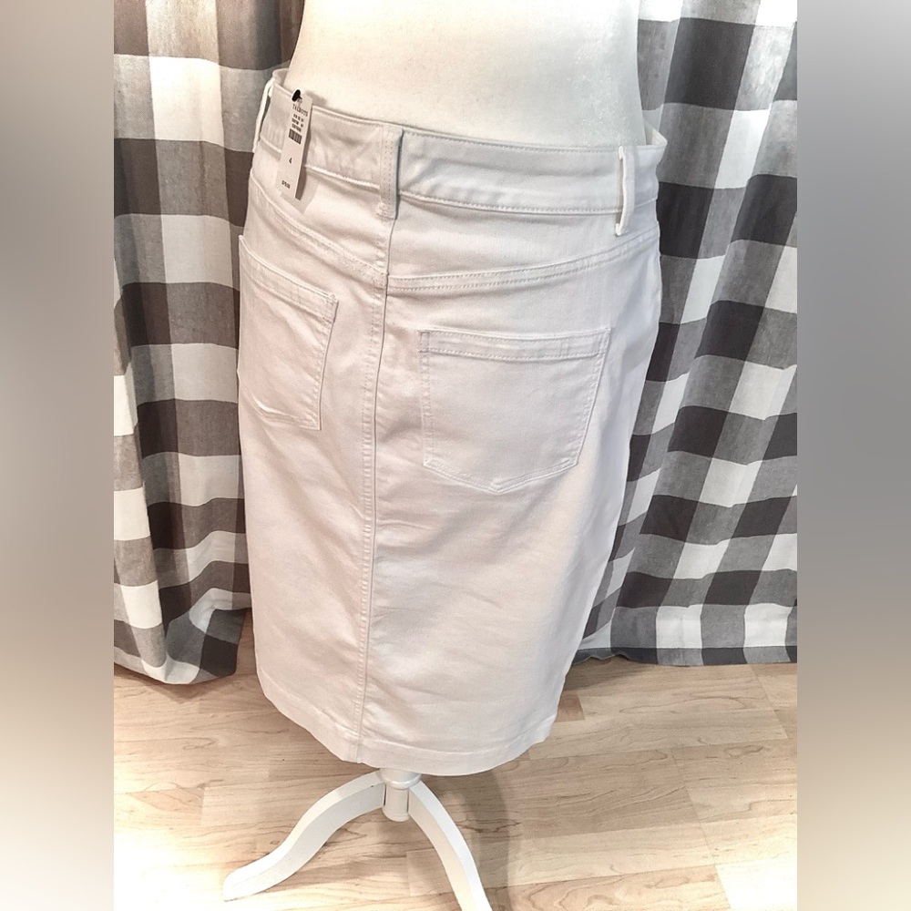 Talbots White Denim Pencil Skirt NWT - Picture 5 of 6